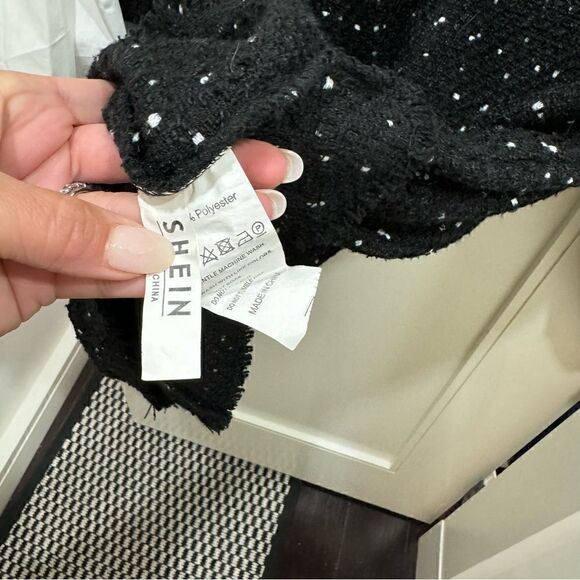 Long Sleeve feminine Dress Size L - Picture 7 of 8